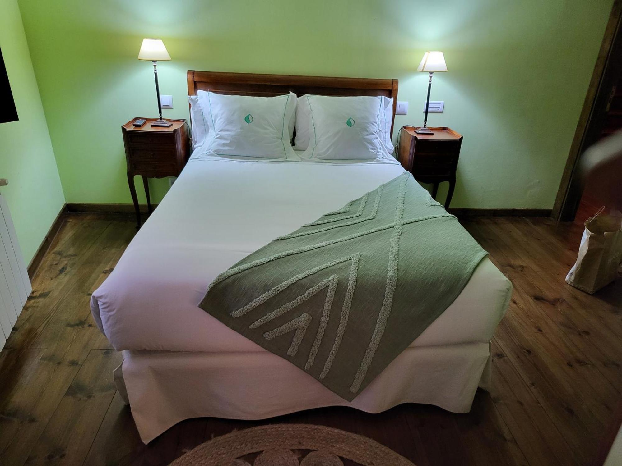 Posada Reserva Verde Bárcena Mayor Habitación foto